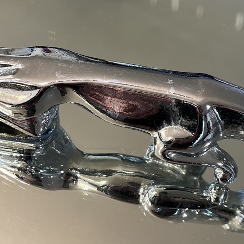 Jaguar Hood Ornament - Picture 4 of 14