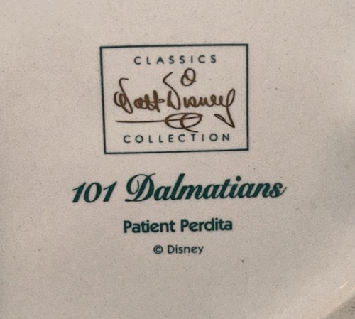 Walt Disney Collection - 101 Dalmatians - Patient Perdita W/ COA (Retired 1999) - Picture 3 of 16