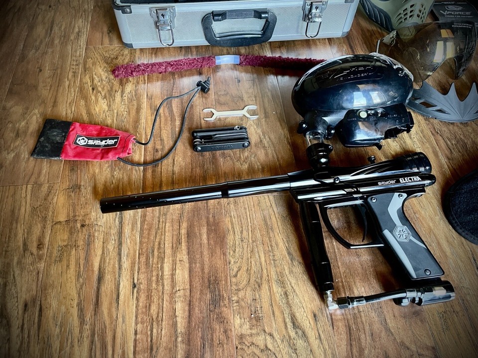 Spyder Electra w/Eyes Paintball Marker, Barrel, Cover, MultiTool