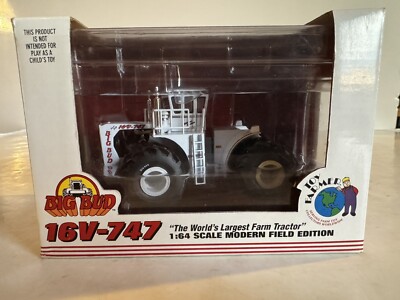 Big Bud 16V-747 Tractor 4WD Duals Factory Edition DCP 1:64 Scale