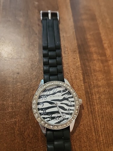Zebra Stripe Watch Rumours Crystal Bezel Black Silicone Strap 38mm New Battery - Picture 4 of 6