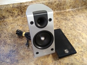 logitech z 2300 satellite speakers