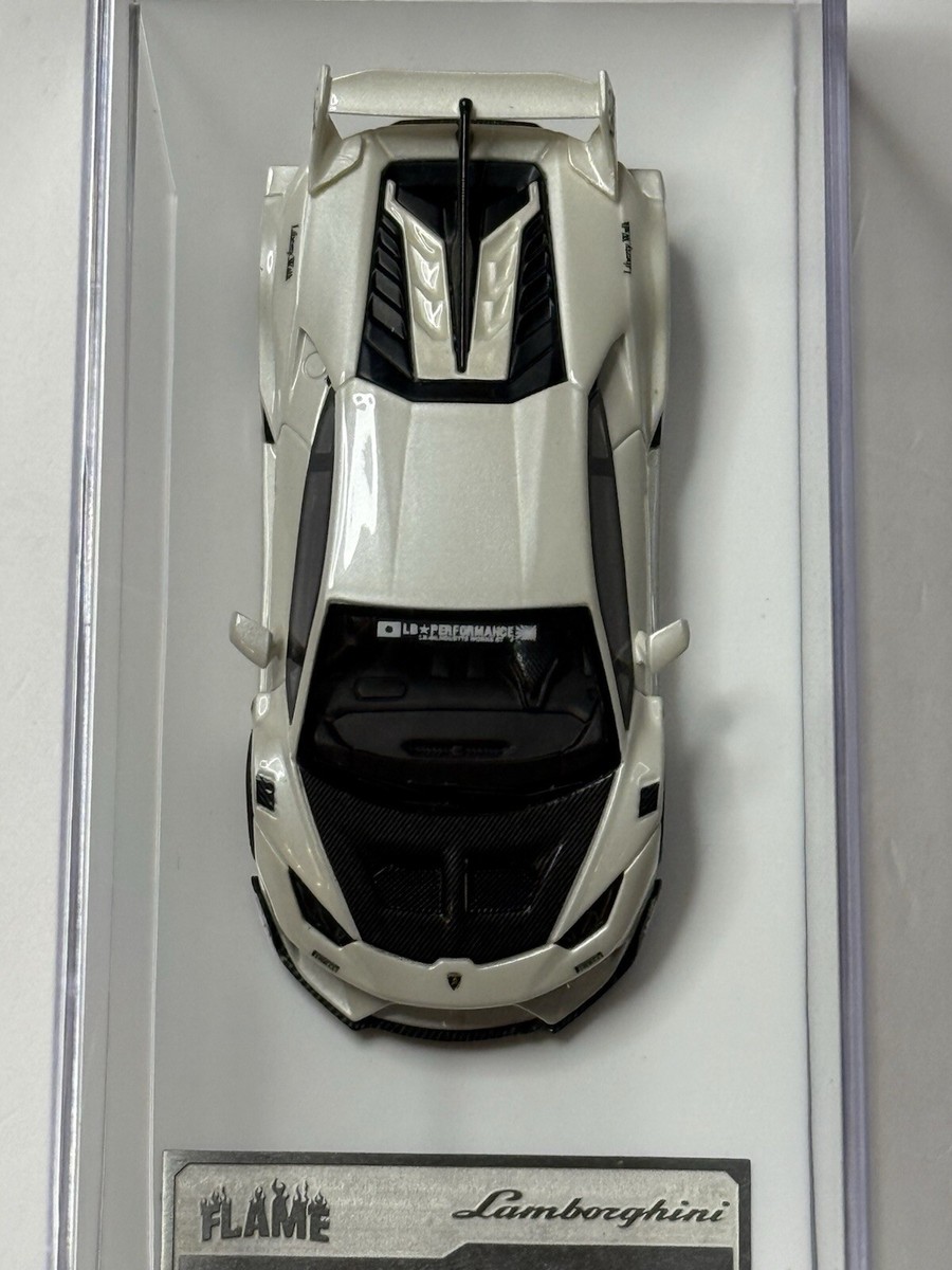 【限定品】Lamborghini Huracan GT ミニカー FLAME製 Lamborghini Huracan GT EVO Liberty Walk by Flame Model 1/64