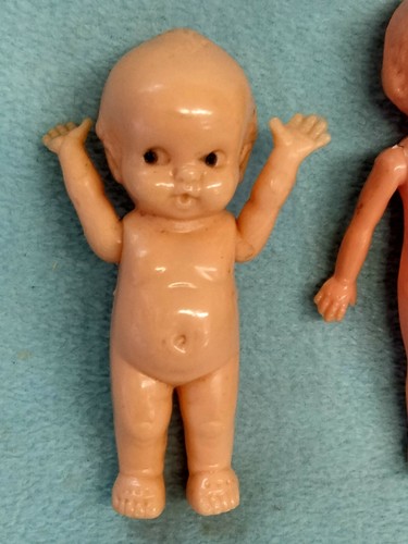 💙Vintage 50er 🍃🌷Irwin Hartplastik Puppen Gelenkarme🌷🍃~2 Stück - Bild 3 von 10