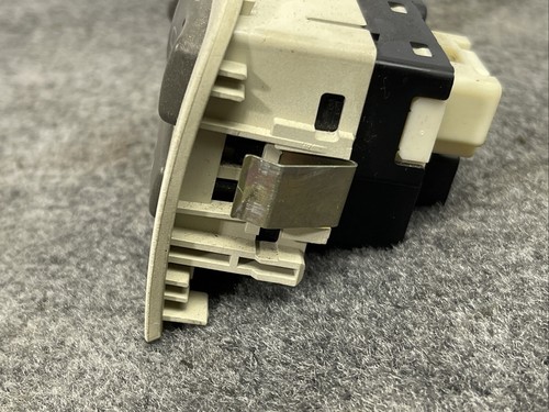Lexus Genuine OEM 2001-2006 LS430 MIRROR SWITCH LS430 UCF30 CONTROL BUTTON - Picture 9 of 10