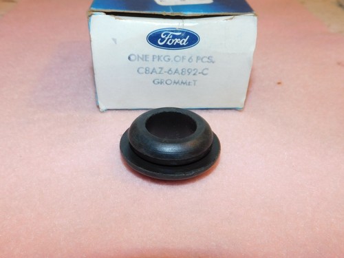 1968 1969 1970 Ford Mustang Cougar NOS 302 351 390 428 OIL BREATHER CAP GROMMET - Bild 3 von 4