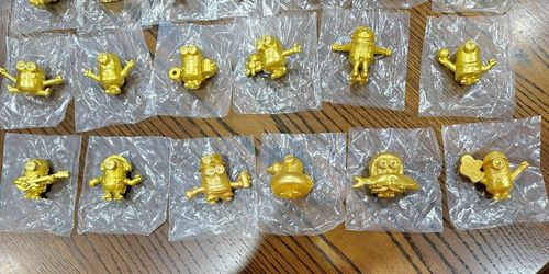 McDonald’s Toys Minions 2021 Raro Oro Minions Lote a Granel 46 Oro - Todos Diferentes - Imagen 6 de 8