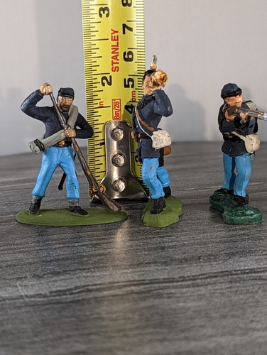45mm Union Infantry Soldiers Hand Painted Plastic Civil War Firing Trumpet Crawl - Picture 20 of 20