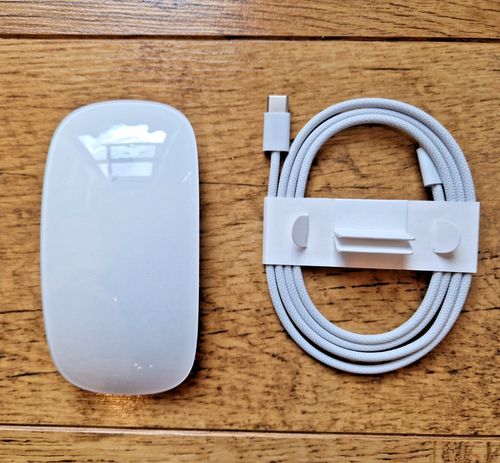 ORIGINAL APPLE MAGIC MOUSE (USB-C) MODEL TYPE-C A3204 MULTI-TOUCH - Picture 2 of 4
