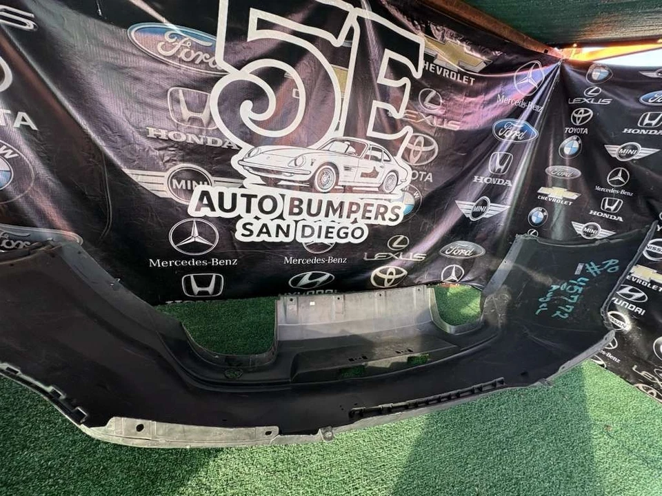 2013 - 2016 Hyundai Genesis Coupe OEM Rear Bumper 86611-2M000 - Image 4 of 4