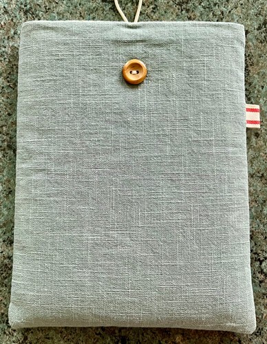 MACHINE SEWN KINDLE PAPERWHITE SOFT PADDED COVER - MACHINE EMBROIDERED ROBIN - 第 3/5 張圖片