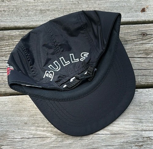 90s Vintage CHICAGO BULLS Hat Youth Strapback Taz Looney Tunes NWT - Picture 2 of 4