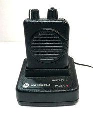 Motorola Minitor V (5) VHF 2-Channel Stored Voice Pager 151-158.9975 MHz