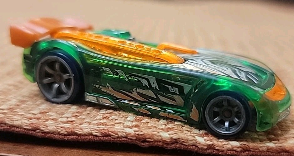 Picture 2 of 6