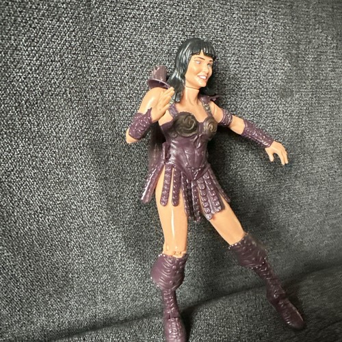 Figura de acción Xena Warrior Princess Sins Of The Past Xena 5,75" Toy Biz 1998 - Imagen 2 de 7