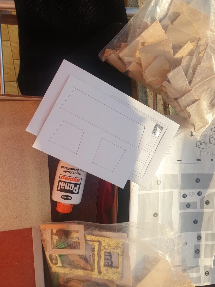 Ravensburger Hobby Studio Chippendale 1760 - Camera Miniatura Stilmoebel 1:12 - Immagine 3 di 4