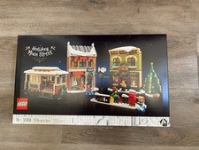 NEW LEGO 10308 Winter Holiday Main Street  Christmas Village NISB Retired