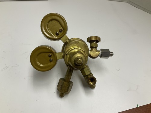 Victor Model VTS252D Duty Hydrogen And Methane Two Stage Regulator - Picture 9 of 9