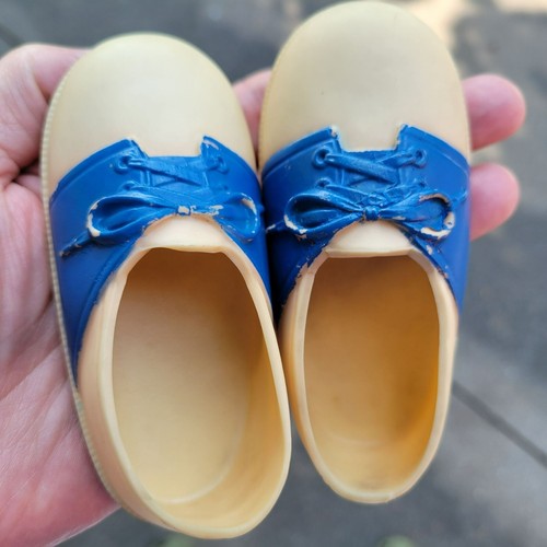 Vintage Mattel Charmin Cathy Doll Shoes Blue White Vinyl Original - Picture 11 of 12