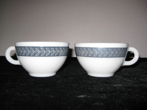 2 Vintage Pyrex Tablewear Grecian Gray Laurel Leaf Fern Band Tea Coffee Cups 701