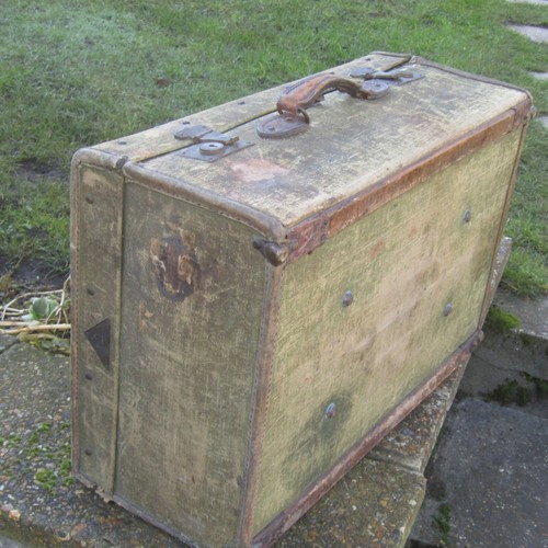 Vintage Suitcase 1940's Travel Truck Suitcase Made By Flying Stork - Picture 7 of 8