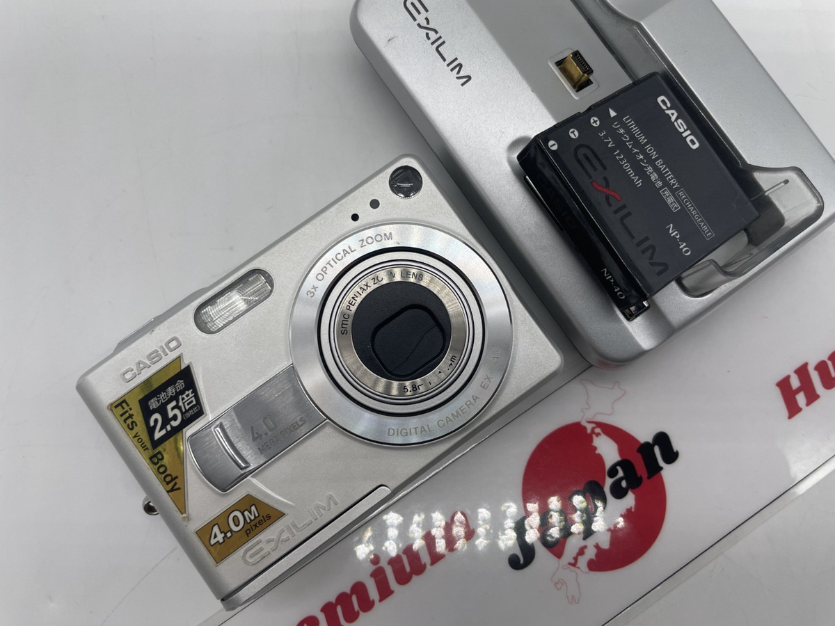 CASIO EXILIM EX-Z40 Silver 4MP Compact Camera w/ Battery