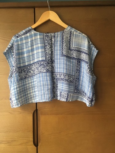 Topshop Boutique Silk Patchwork Print Loose Cropped top - UK size 6 - Picture 2 of 4