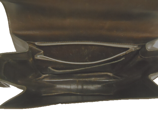 Saks Fifth Avenue - Vintage Fine Leather Handbag - Made for Saks