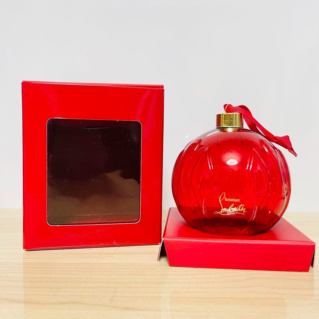 Christian Louboutin Christmas Ornament Novelty Round 13x13cm Christian Louboutin Christmas Ornament Novelty Round 13x13cm