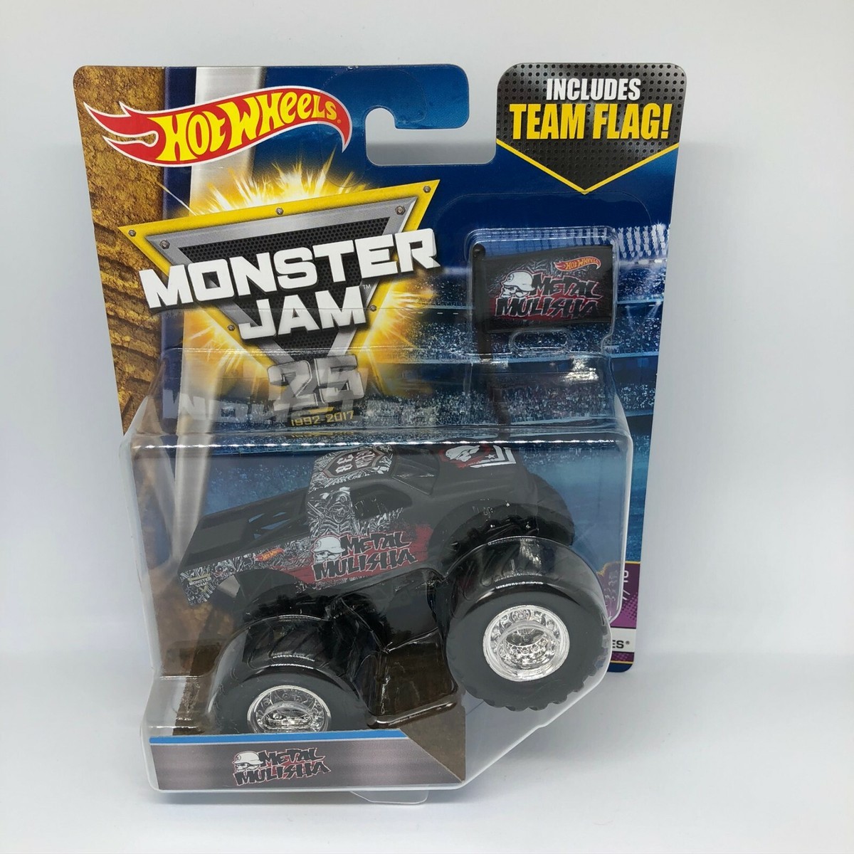 Hot Wheels Monster Trucks 10台セット Hot Wheels Playsets, Glow In The Dark Monster Trucks Race