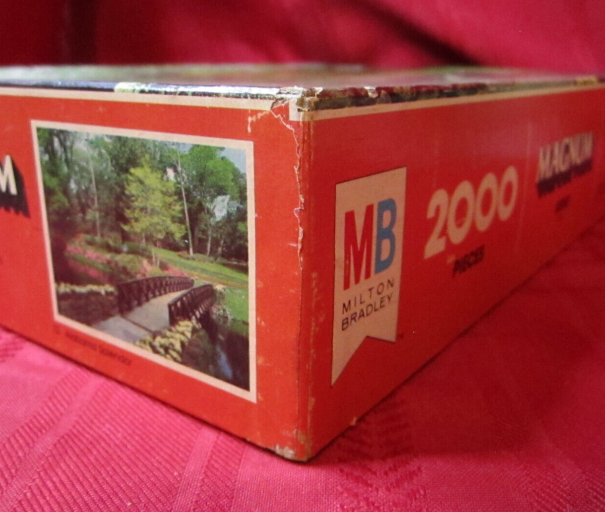 NEW Vtg 1978 Milton Bradley Magnum Series 2000 Piece Puzzle