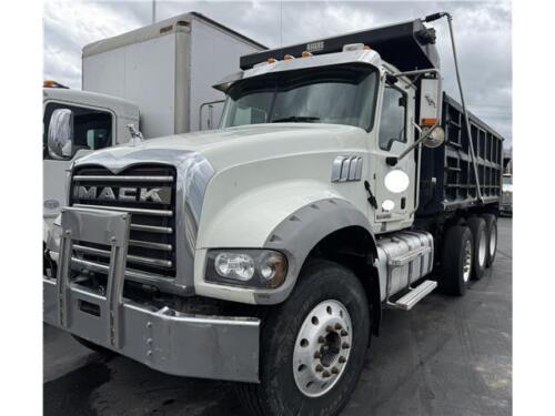 2016 MACK GRANITE DUMP