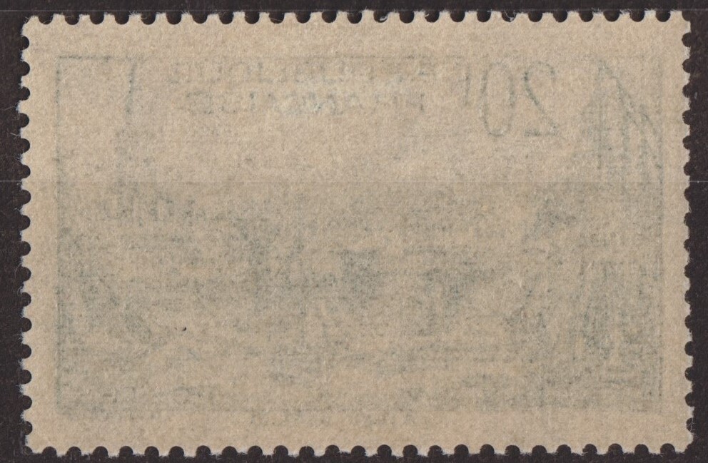 Foto 2 di 2
