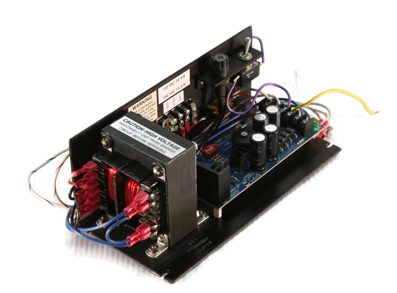 Power Supply 6A 12//24VDC w//Charger 8PTC