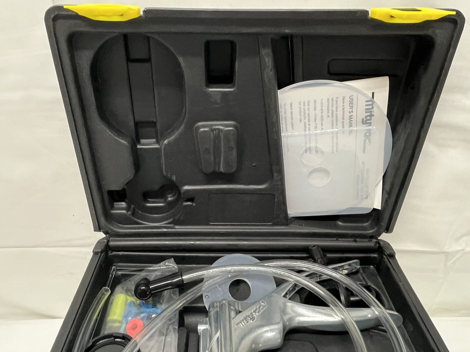 Mityvac MV8500 Silverline Elite Hand Vacuum / Pressure Pump NEW IN