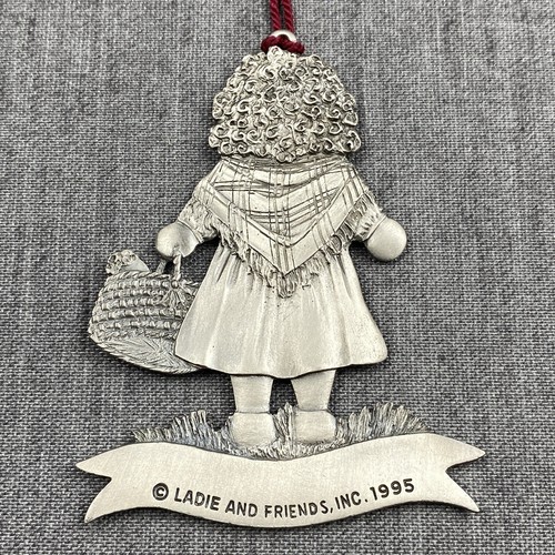 Ladie and Friends Pewter Rebecca Bowman Ornament 1995 Christmas 4" High - Bild 4 von 7