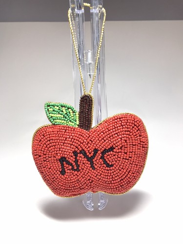 SUDHA PENNATHUR NYC Beaded Apple Ornament Saks Fifth Avenue Bergdorf Goodman - Bild 8 von 9
