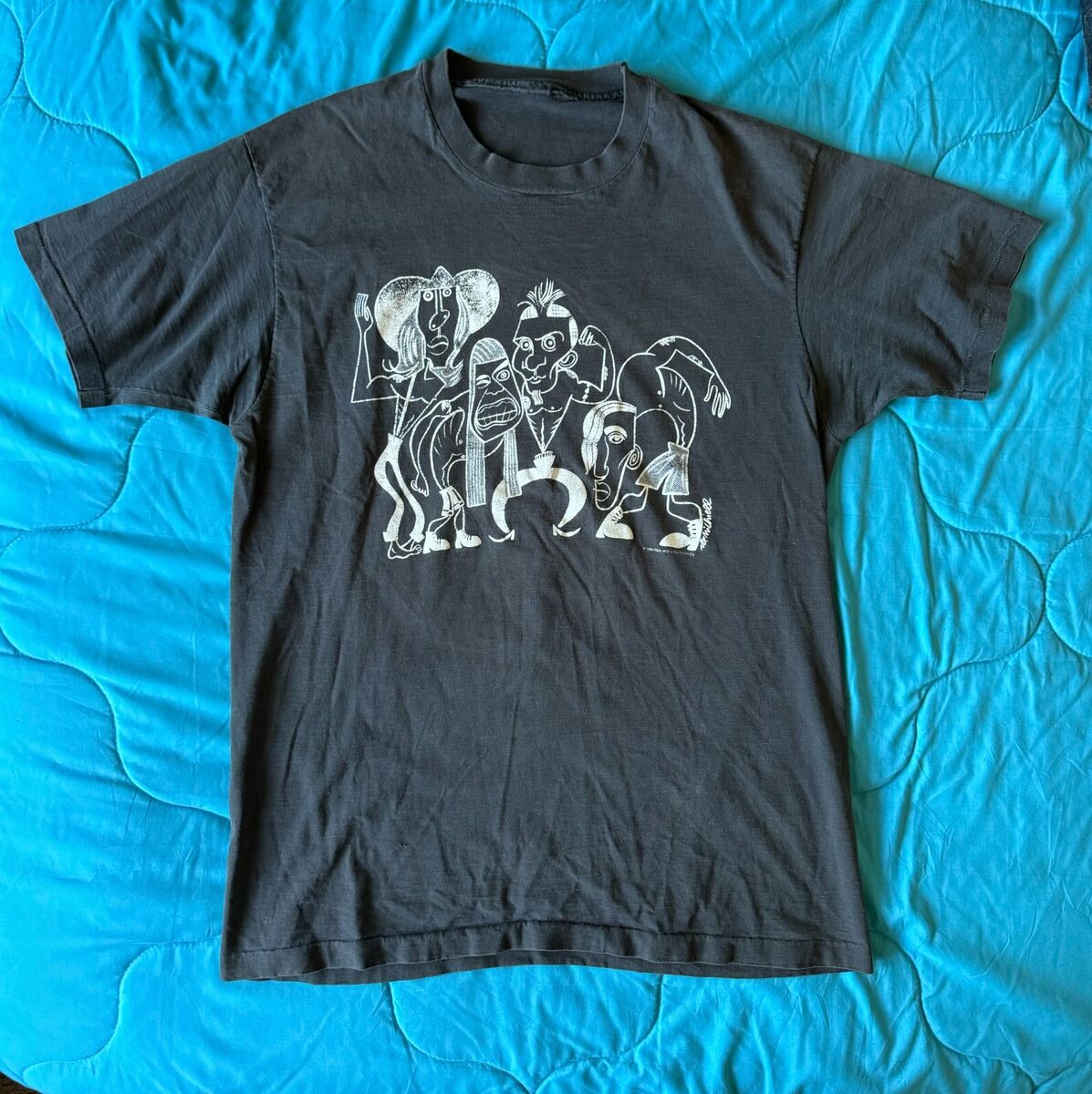 Vintage 1990's Red Hot Chili Peppers Picasso Shirt - Size Vintage 1990's Red Hot Chili Peppers Picasso Shirt - Size