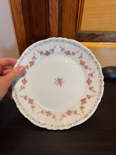 Habsburg China Austria Teacup and Scalloped Rim 7.5" Salad Plate - Picture 4 of 7