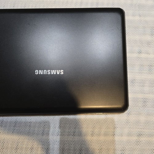 Samsung N130 laptop, Intel Atom, 10.1", Windows XP, 160Gb HDD, 1Gb RAM (242) - Picture 6 of 20