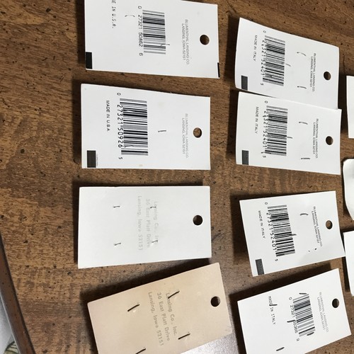 17 Karten La-petite unbenutzte Knöpfe verschiedene Farben & Materialien & Größen - Bild 16 von 19