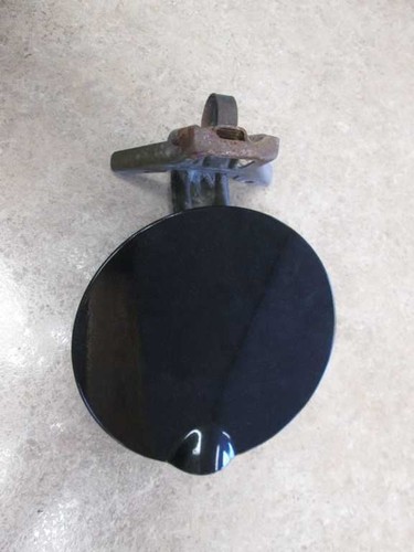 2009 GMC SIERRA 1500 Black Fuel Filler Door 350592