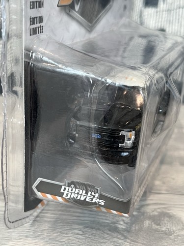 Greenlight Dually Drivers 2019 Ford F-350 Lariat - Florida Highway Patrol CHASE - Picture 7 of 12