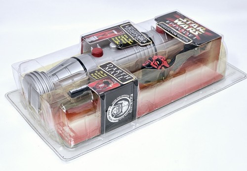 Star Wars Episode 1 Darth Maul COLLECTOR WATCH With LIGHTSABER Display Case 1999 - Picture 9 of 9