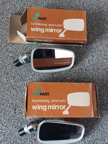 2 x DESMO UNIPART BOOMERANG SHORT ARM WING MIRRORS..No.890276..NEW/UNUSED IN BOX