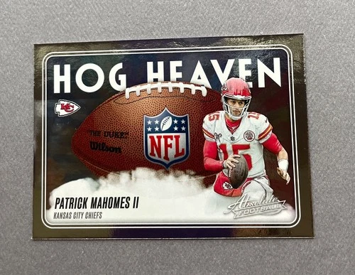 2025 Panini Absolute Patrick Mahomes II Base (RAW)