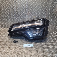 2020 SKODA KAROQ  FRONT LEFT PASSENGER SIDE HEADLIGHT 57C941015A. DAMAGES 