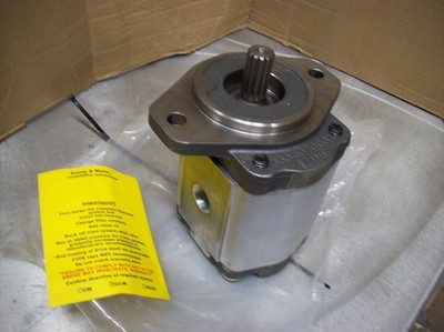 Zwei Inc. Genuine Hydraulic Motor/Pump 333 5020 003