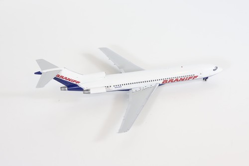Gemini 200 G2BNF1078 1:200 Scale BRANIFF Boeing 727-200 "N460BN" - Picture 9 of 9