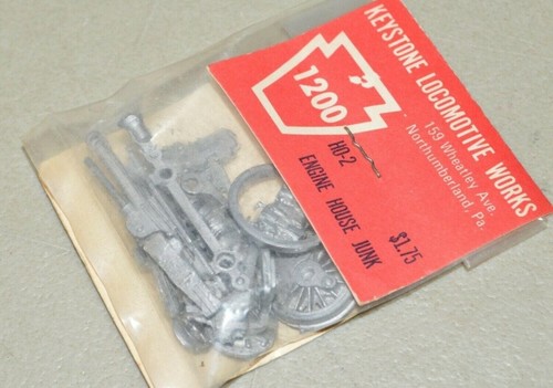 Keystone Locomotive HO-2 HO Engine House Junk Metal Kit
